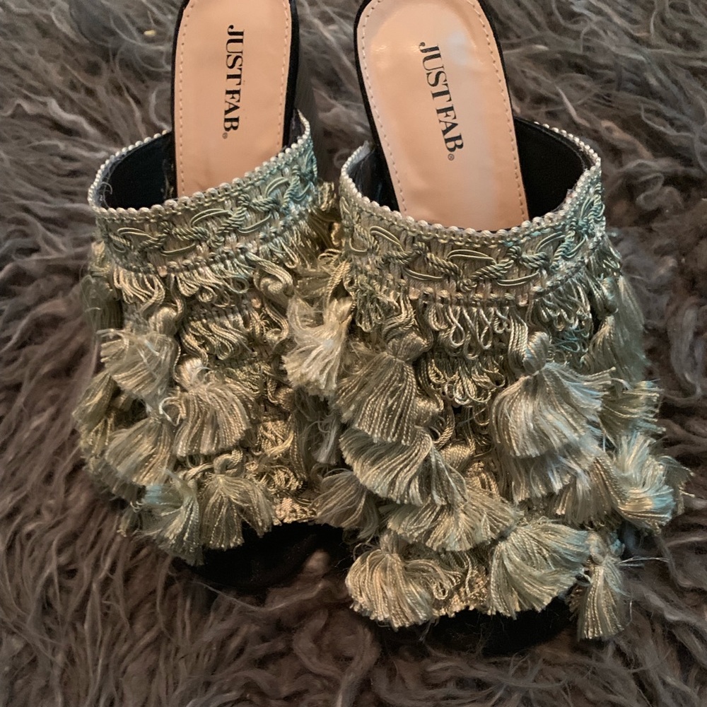 Tassel Mules